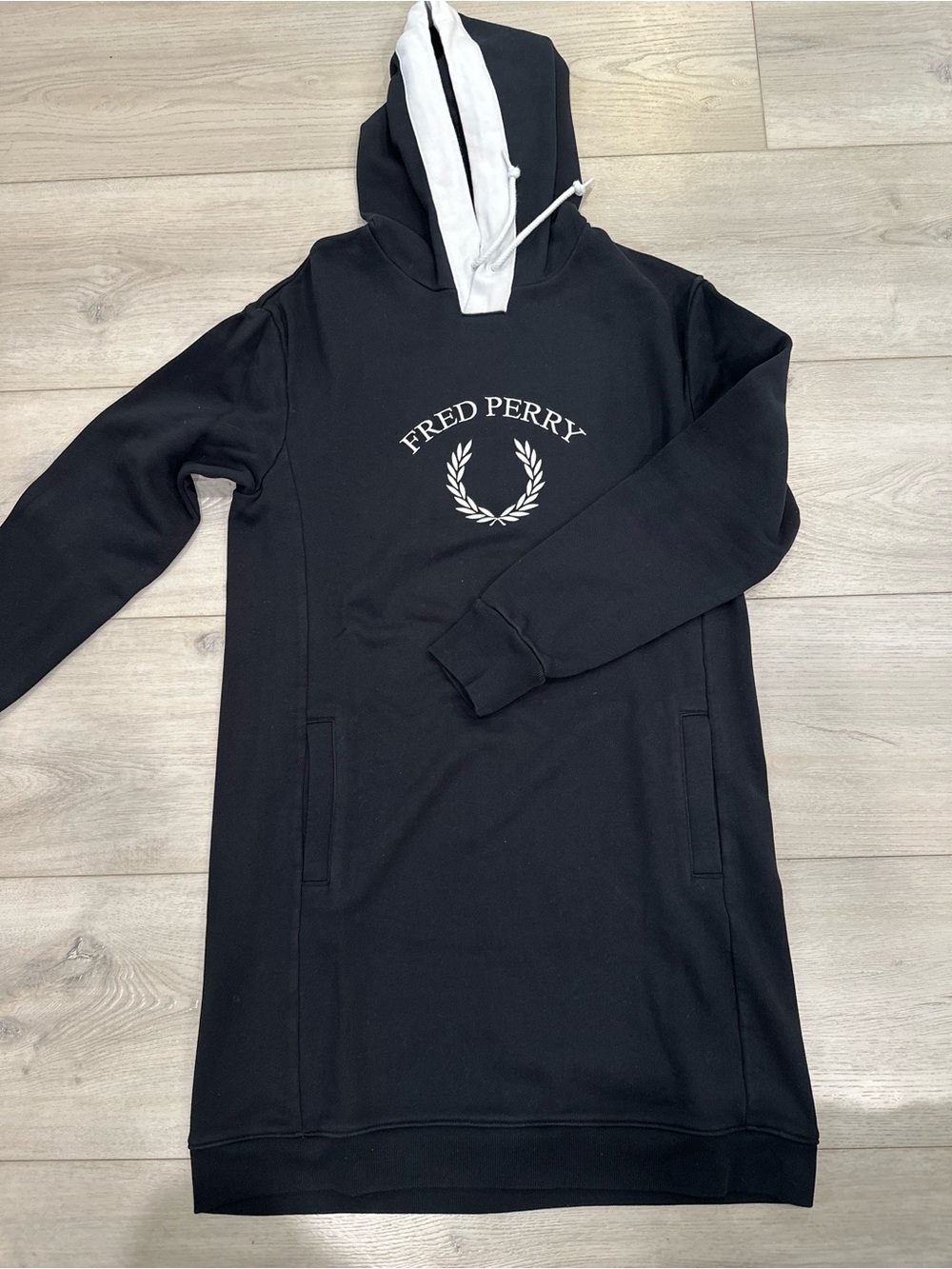 Fred Perry Women’s Black Hooded Sweatshirt Dress Size 10